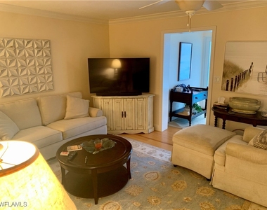 333 Harbour Drive - Photo Thumbnail 8