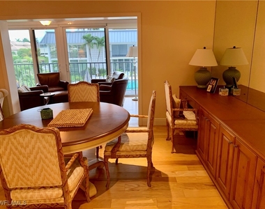 333 Harbour Drive - Photo Thumbnail 16