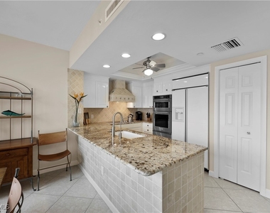 7117 Pelican Bay Boulevard - Photo Thumbnail 7