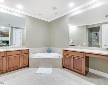 28495 Altessa Way - Photo Thumbnail 7