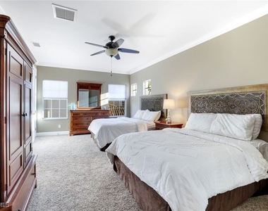28495 Altessa Way - Photo Thumbnail 9