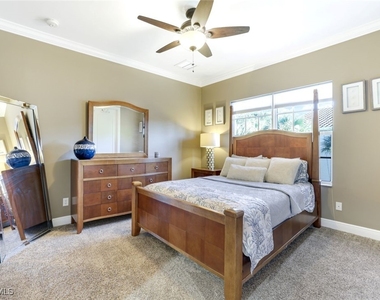 28495 Altessa Way - Photo Thumbnail 11