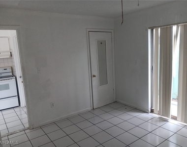 10710 Rosemary Drive - Photo Thumbnail 3