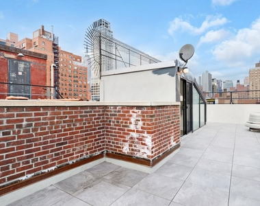  East 25th Street - Photo Thumbnail 5
