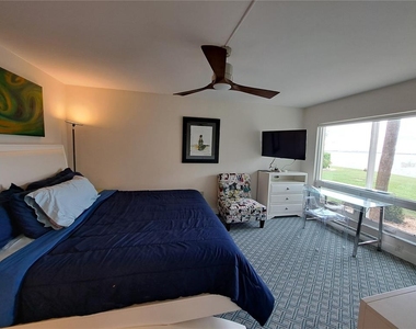 1 Colony Point Drive - Photo Thumbnail 17