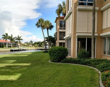 1 Colony Point Drive - Photo Thumbnail 35