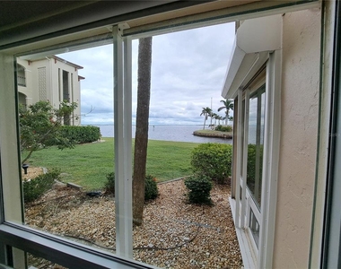 1 Colony Point Drive - Photo Thumbnail 18