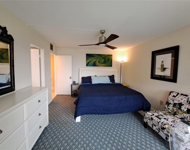 1 Colony Point Drive - Photo Thumbnail 16