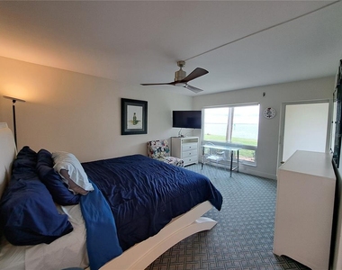 1 Colony Point Drive - Photo Thumbnail 19