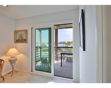 3440 Gulf Of Mexico Drive - Photo Thumbnail 10