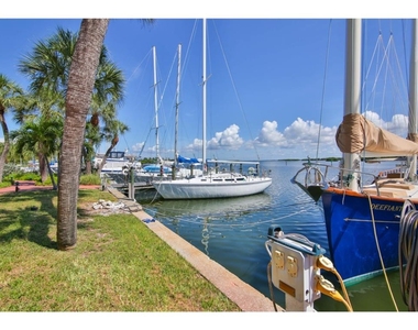 3440 Gulf Of Mexico Drive - Photo Thumbnail 1