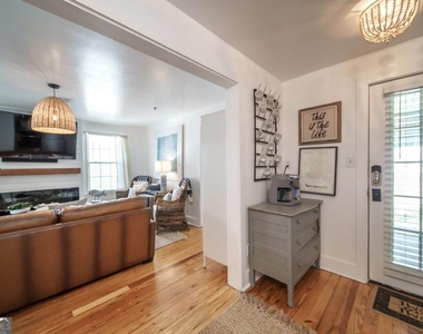 1413 2nd Avenue - Photo Thumbnail 8