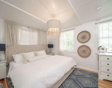 1413 2nd Avenue - Photo Thumbnail 14