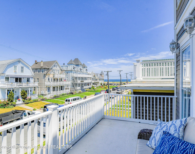 16 Abbott Avenue - Photo Thumbnail 28