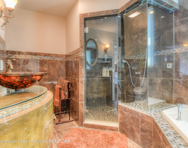 16 Abbott Avenue - Photo Thumbnail 22