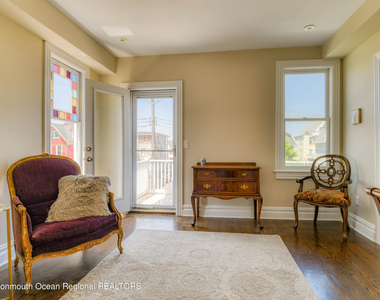 16 Abbott Avenue - Photo Thumbnail 23