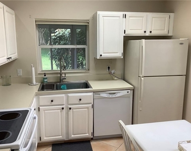 7904 Mansfield Hollow Road - Photo Thumbnail 3