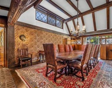 829 N Whittier Drive - Photo Thumbnail 11