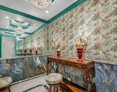 829 N Whittier Drive - Photo Thumbnail 16