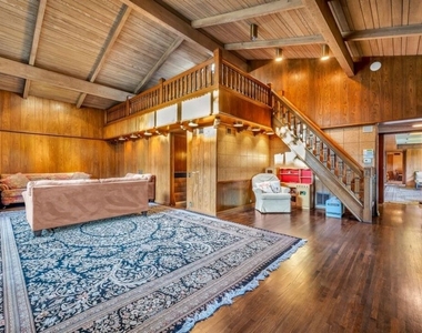 829 N Whittier Drive - Photo Thumbnail 25