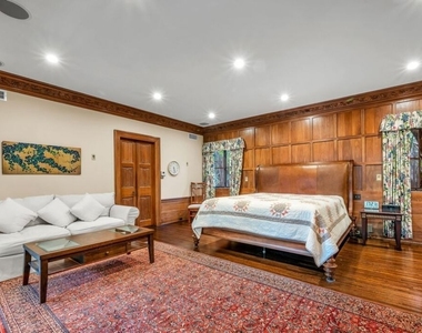 829 N Whittier Drive - Photo Thumbnail 29