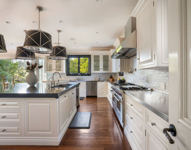 10847 Bellagio Road - Photo Thumbnail 13