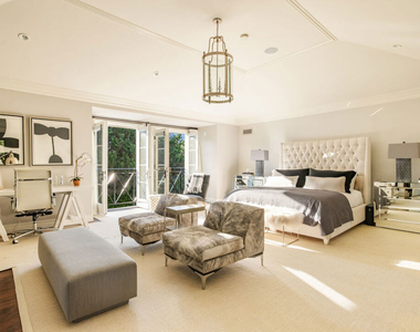 10847 Bellagio Road - Photo Thumbnail 32