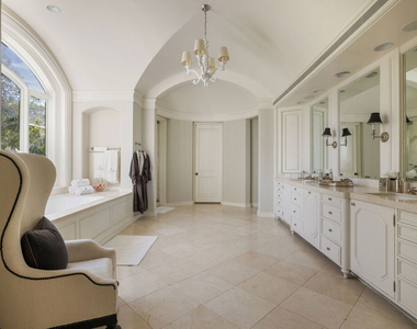 10847 Bellagio Road - Photo Thumbnail 29