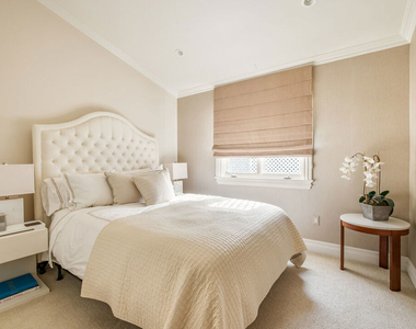 10847 Bellagio Road - Photo Thumbnail 45