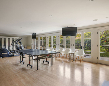 10847 Bellagio Road - Photo Thumbnail 40