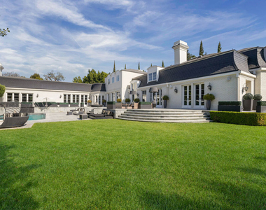 10847 Bellagio Road - Photo Thumbnail 20