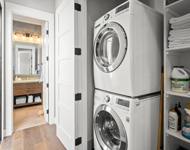 218 J Ave - Photo Thumbnail 39