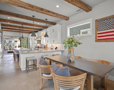 218 J Ave - Photo Thumbnail 7