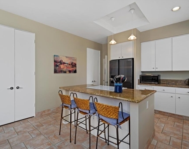 522 Desert West Drive - Photo Thumbnail 26