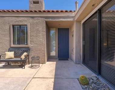 522 Desert West Drive - Photo Thumbnail 2