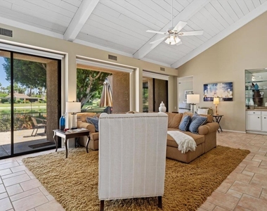 522 Desert West Drive - Photo Thumbnail 21