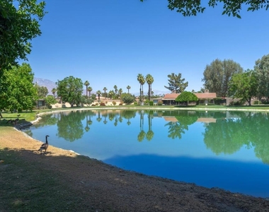 522 Desert West Drive - Photo Thumbnail 16