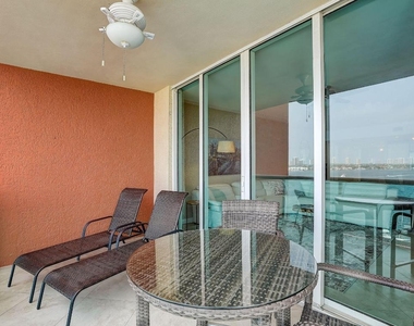 2650 Lake Shore Drive - Photo Thumbnail 43