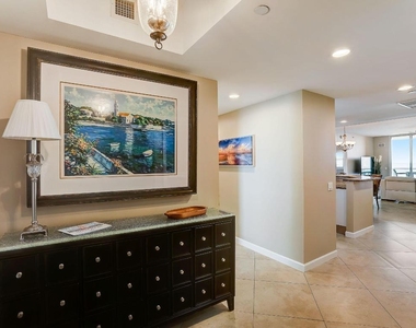 2650 Lake Shore Drive - Photo Thumbnail 1