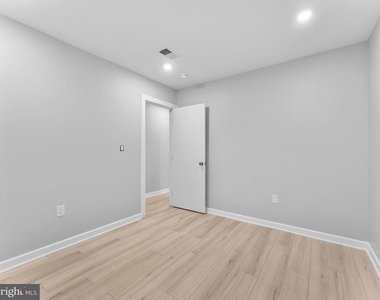 1682 N 54th Street - Photo Thumbnail 9