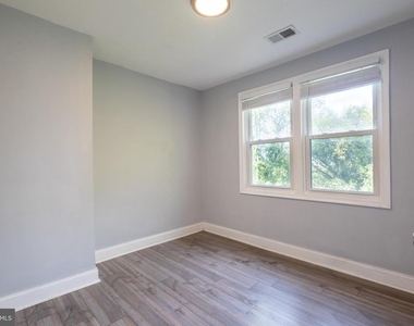 5532 B Street Se - Photo Thumbnail 4