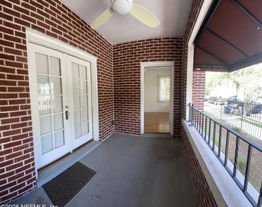 1310 N Laura Street - Photo Thumbnail 16