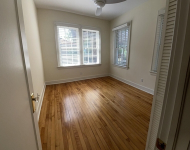1310 N Laura Street - Photo Thumbnail 8