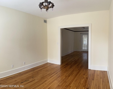1310 N Laura Street - Photo Thumbnail 6