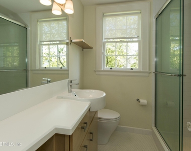 1310 N Laura Street - Photo Thumbnail 13