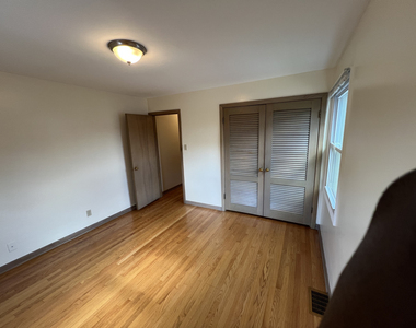 3014 Harlem Avenue - Photo Thumbnail 14