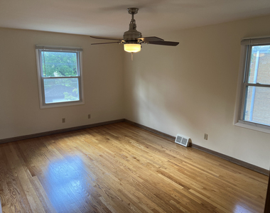 3014 Harlem Avenue - Photo Thumbnail 6