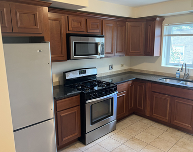 3014 Harlem Avenue - Photo Thumbnail 9