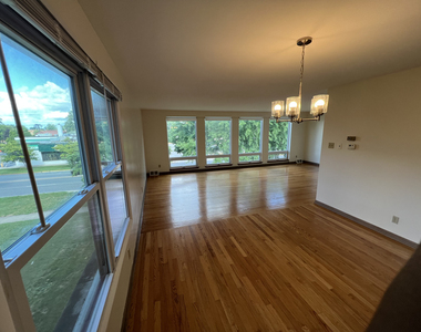 3014 Harlem Avenue - Photo Thumbnail 3