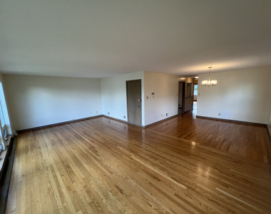 3014 Harlem Avenue - Photo Thumbnail 5
